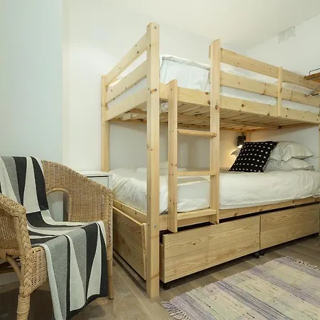 Lognan Apartment